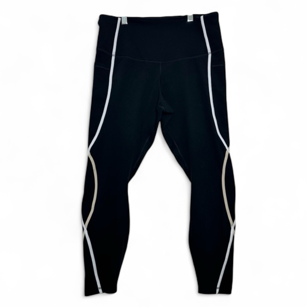 Stylish Black Capris with White Accents and phone pocket
